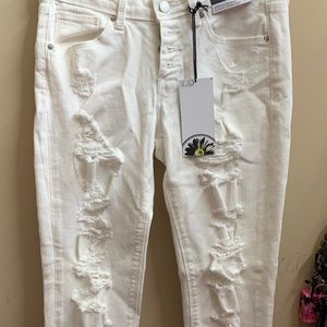 Black Daisy Jamie White Ripped Jeans! NEVER WORN!